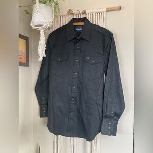 Wrangler Pearl snap dress shirt